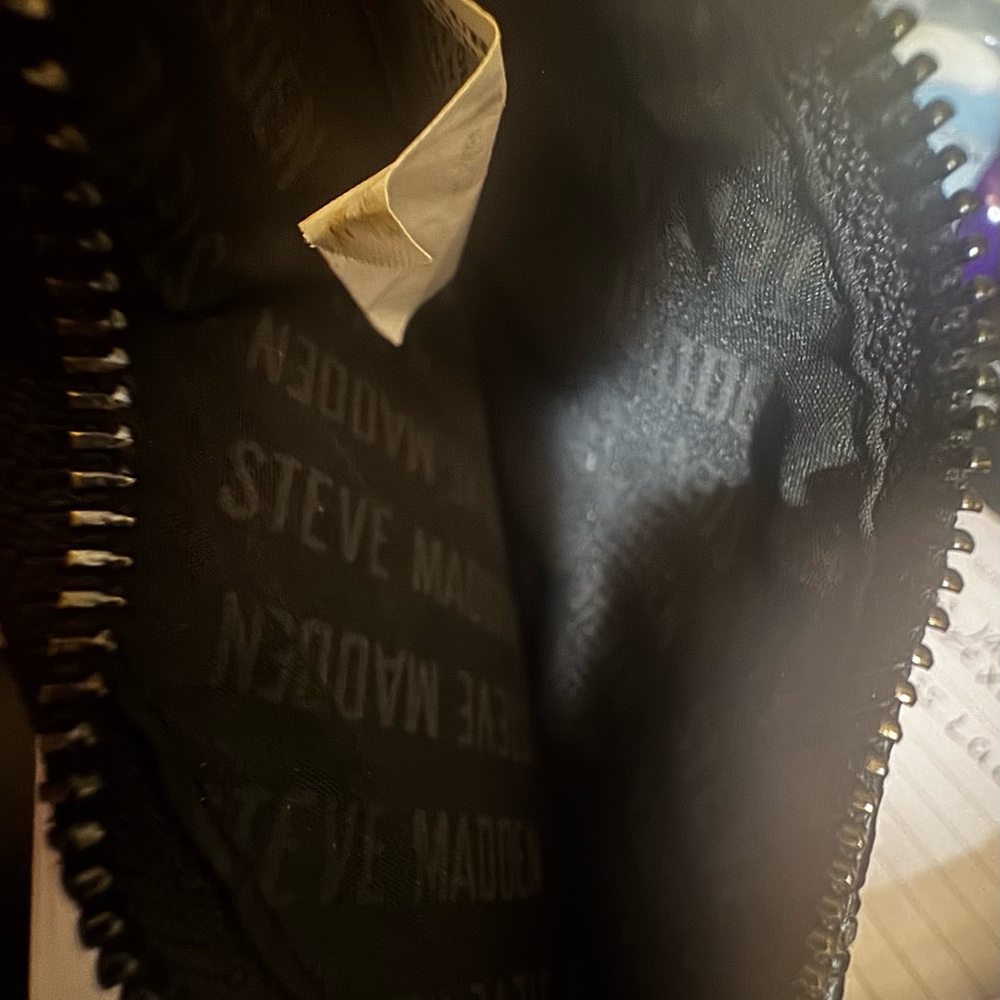 Steve Madden Black Textured Handbag